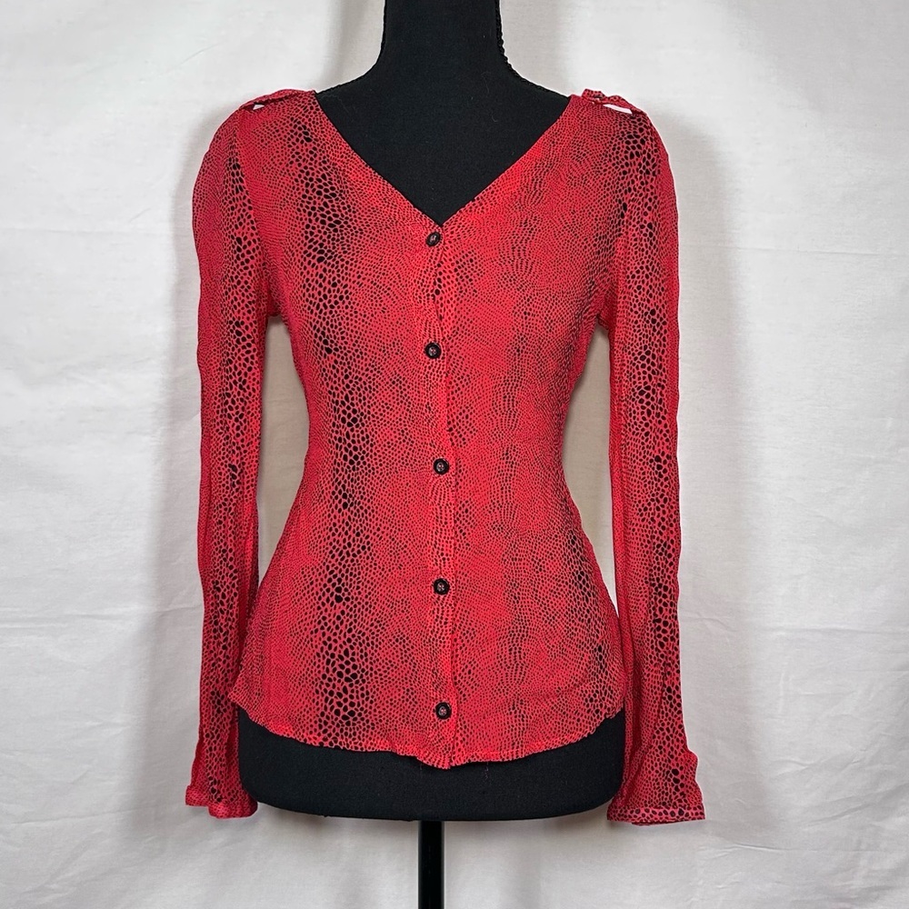 Red Textured Button-Front V-Neck Blouse